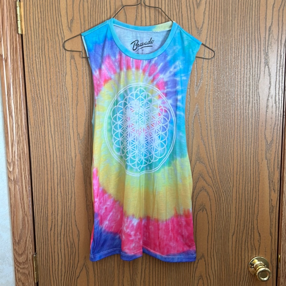 Bravado Bring me the Horizon medium tie dye tank top - worn once